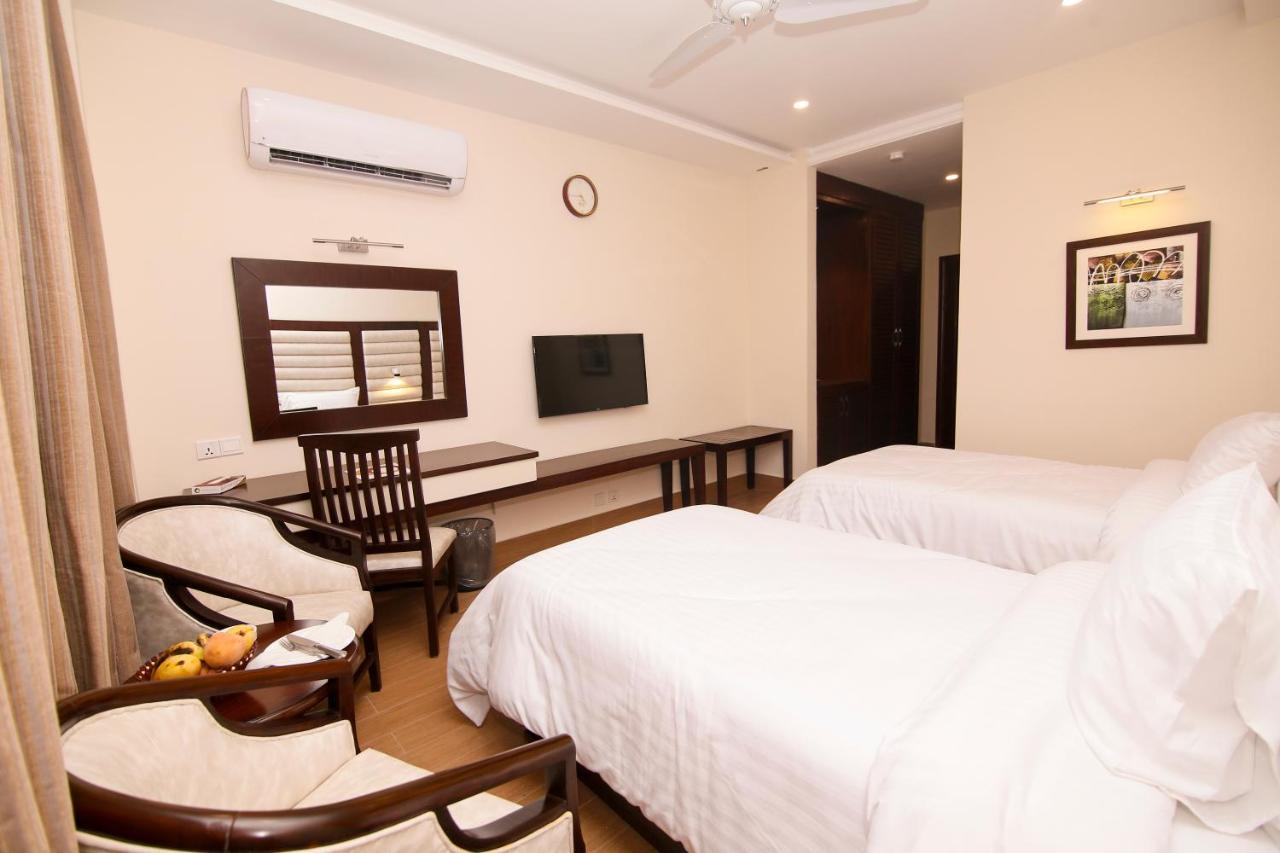 Hotel One Rahim Yar Khan Club Road Exteriör bild